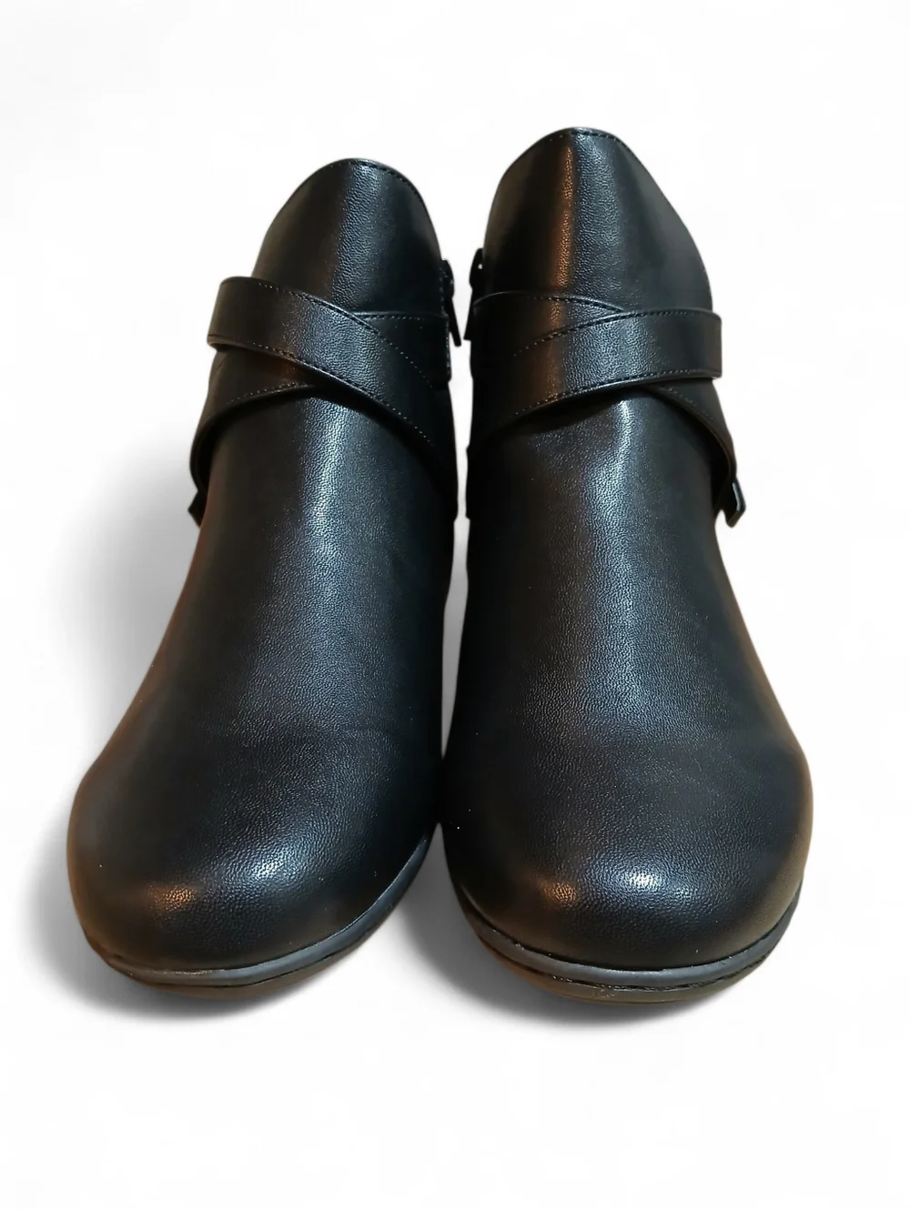 NEW-Comfortview Women's Size 7.5 Black Ankle Boot with Crossover Strap